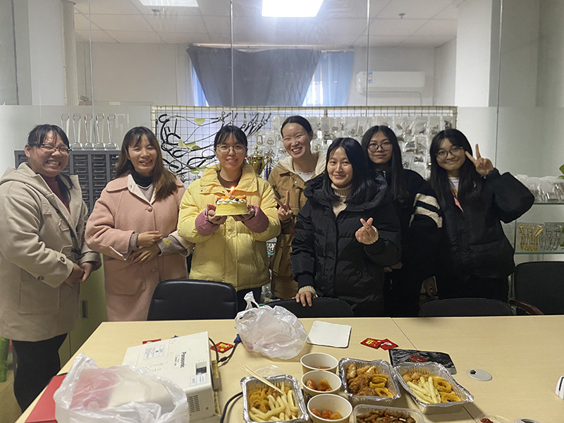 凯发k8登录网址:2016-2021年中國曬衣架行業市場調研與投資機會研讨報告